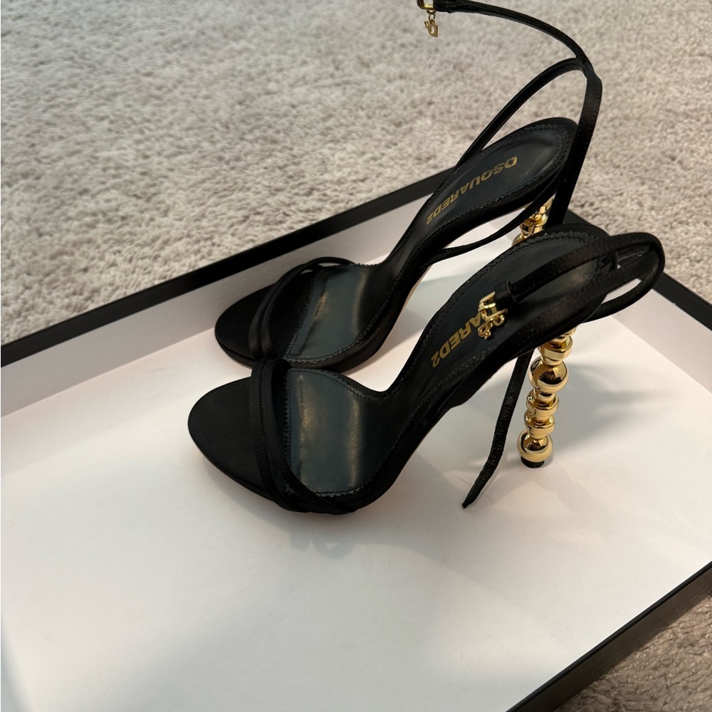 DSQUARED2 Black Heels with Gold Details - Picture 2 of 4